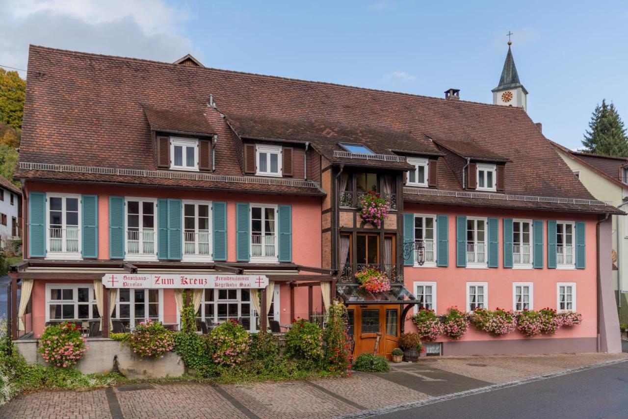 Gasthaus-Pension Zum Kreuz Stuhlingen Exterior photo