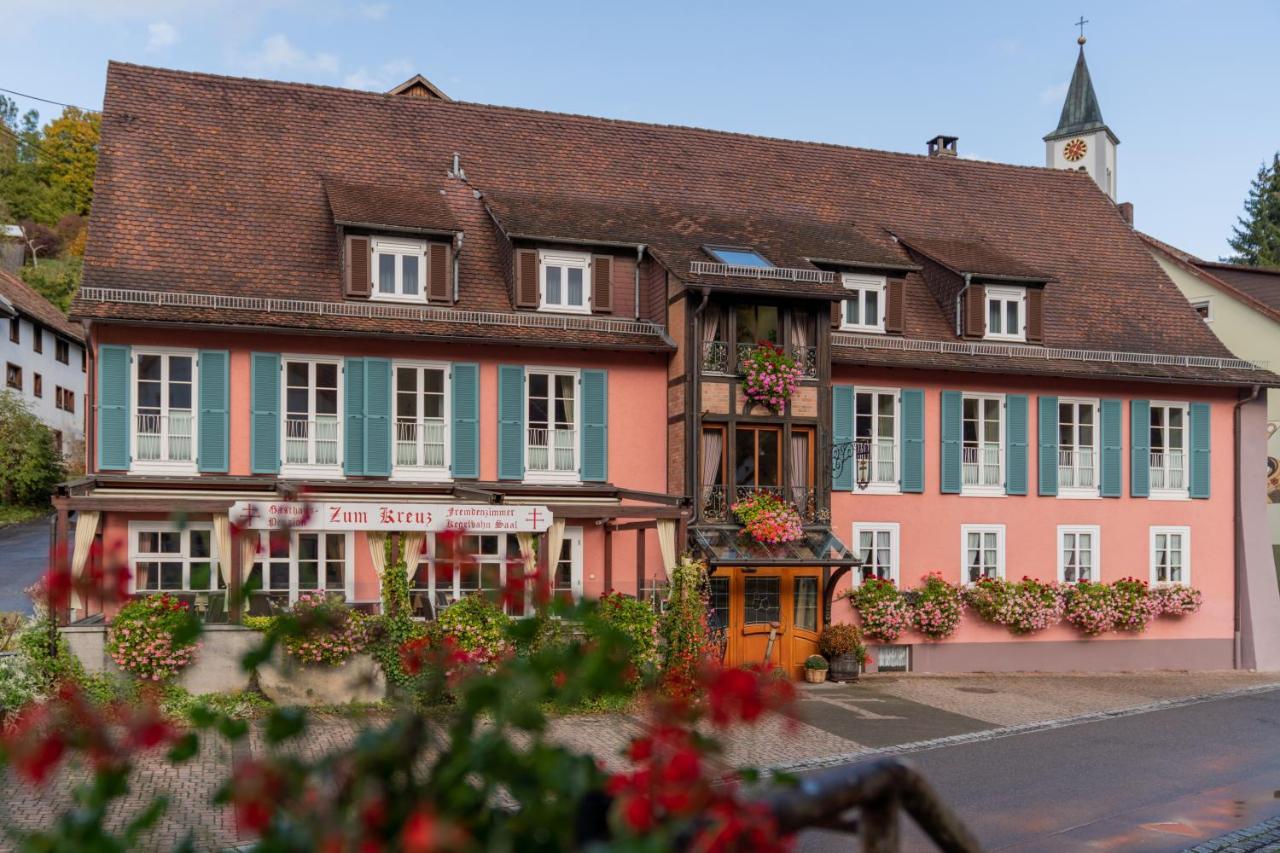 Gasthaus-Pension Zum Kreuz Stuhlingen Exterior photo