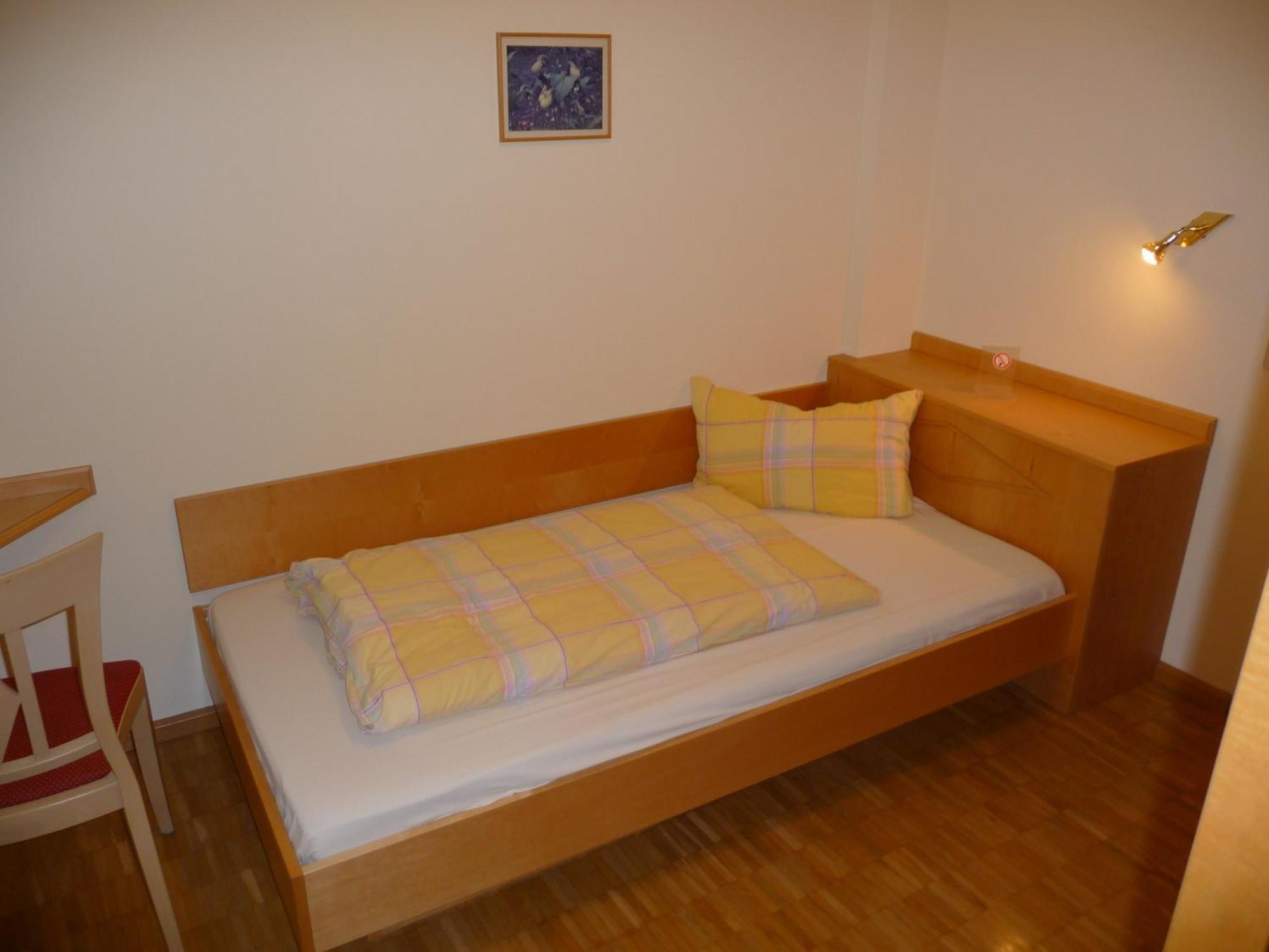 Gasthaus-Pension Zum Kreuz Stuhlingen Room photo